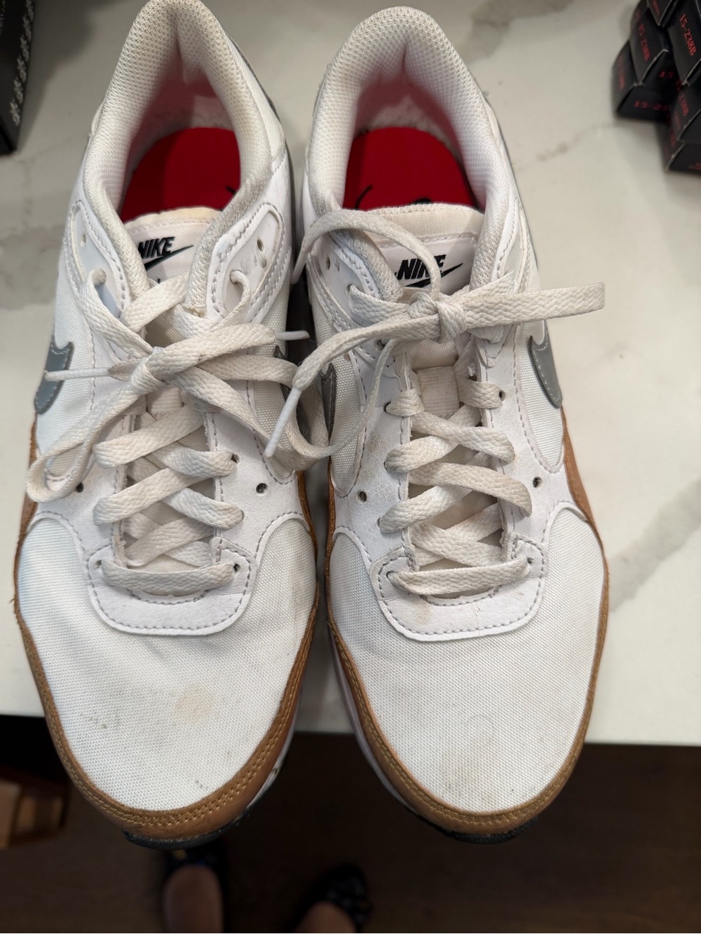 Nike air max White and gold Low-Top Sneakers with Silver Swoosh size 9